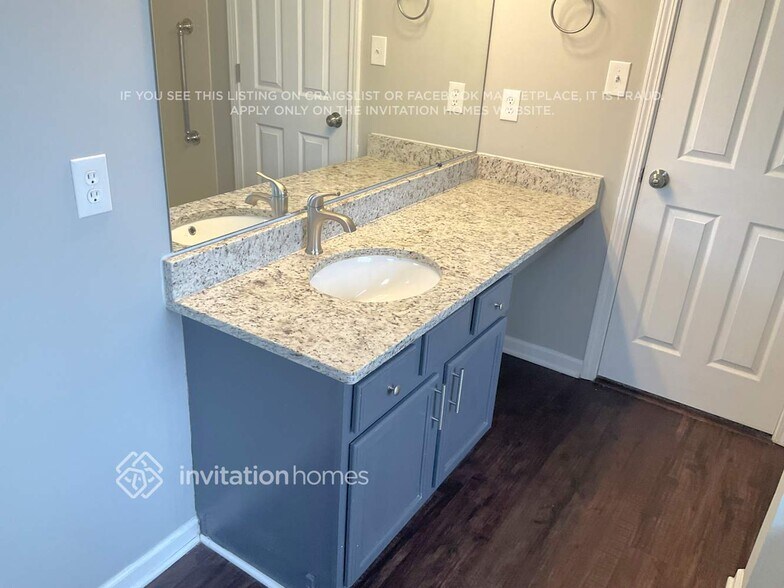 Building Photo - 12027 Chantress Ln