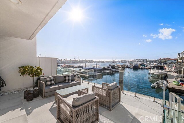 Building Photo - 16435 Harbour Ln