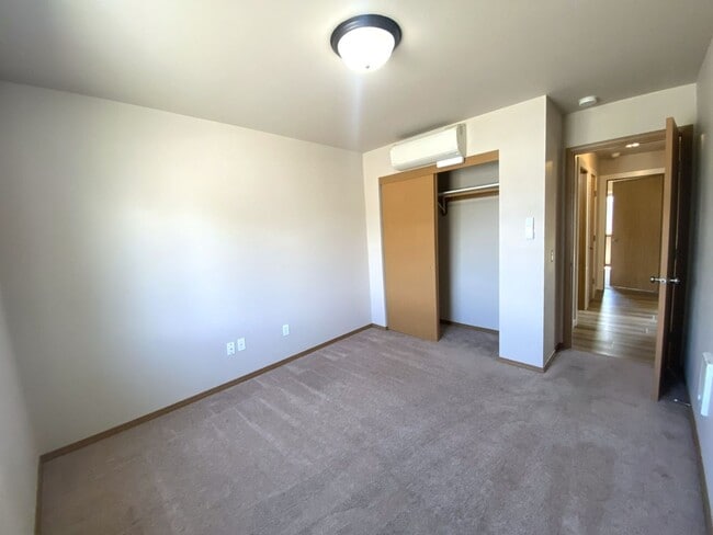 Building Photo - 3 Bed 2 Bath Home for Rent!