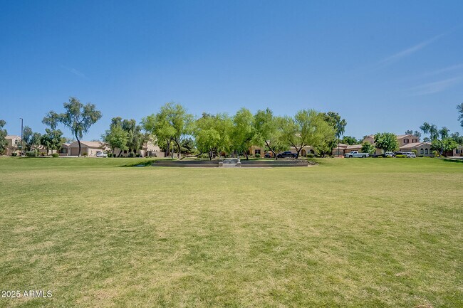 Building Photo - 4711 E Buckboard Ct