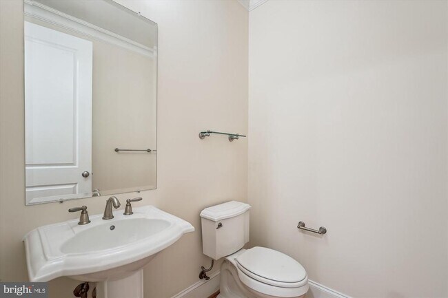 Building Photo - 8208 River Quarry Pl
