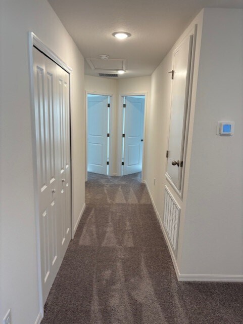 Building Photo - 3616 Majestic Dr