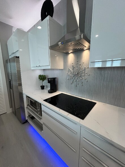 Building Photo - 6422 US-98