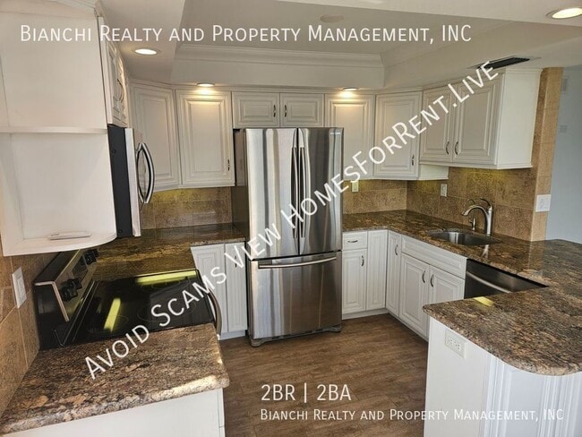 Building Photo - 6365 Bahia Del Mar Blvd S