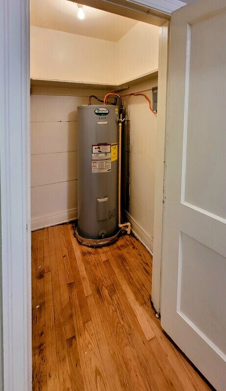 Building Photo - 2530 NW 11th St