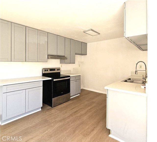 Building Photo - 426 E Hullett St