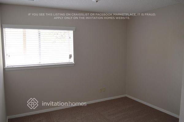 Building Photo - 17659 E Utah Pl