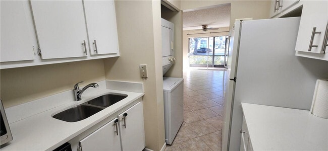 Building Photo - 4143 NW 90th Ave