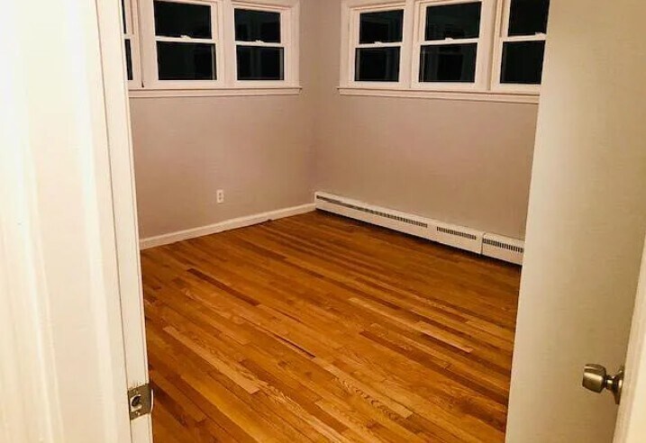 Building Photo - 27 Campbell Dr