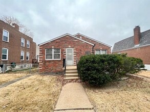 Building Photo - 6152 Victoria Ave