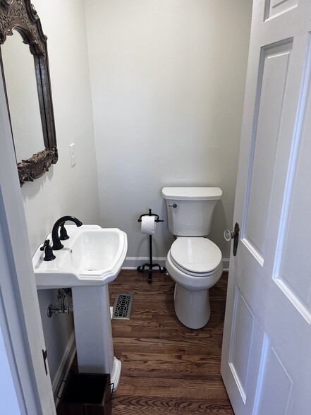 Half bath (downstairs) - 2716 Keystone Ave