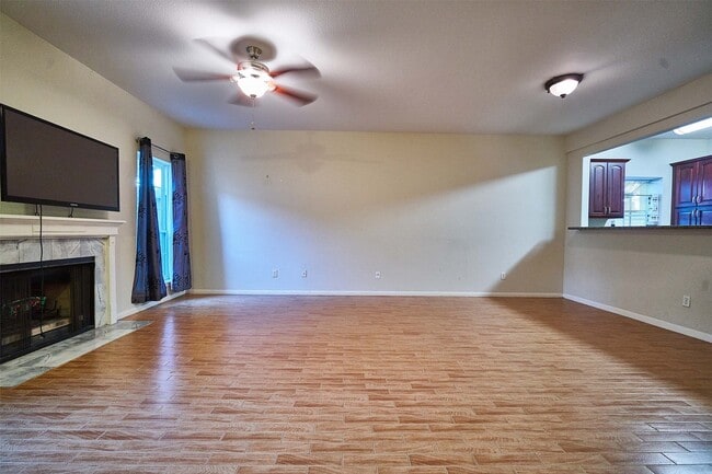 Building Photo - 2816 Holly Hall St