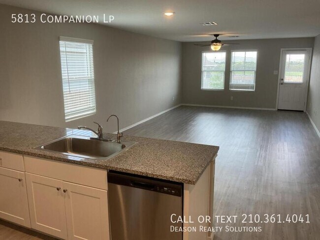 Building Photo - 5813 Companion Lp