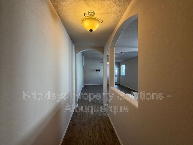 Building Photo - 5815 Mafraq Ave NW
