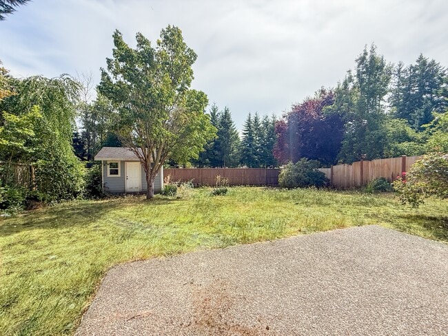 Building Photo - 23503 SE 282nd Pl