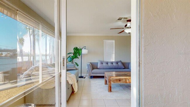 Building Photo - 3606 Belle Vista Dr E