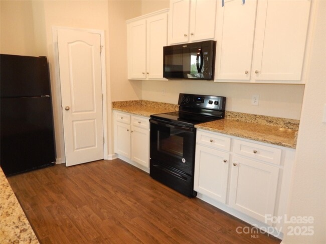 Building Photo - 6036 Loy Ct