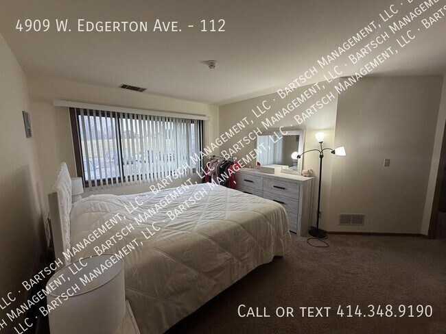 Building Photo - 4909 W Edgerton Ave