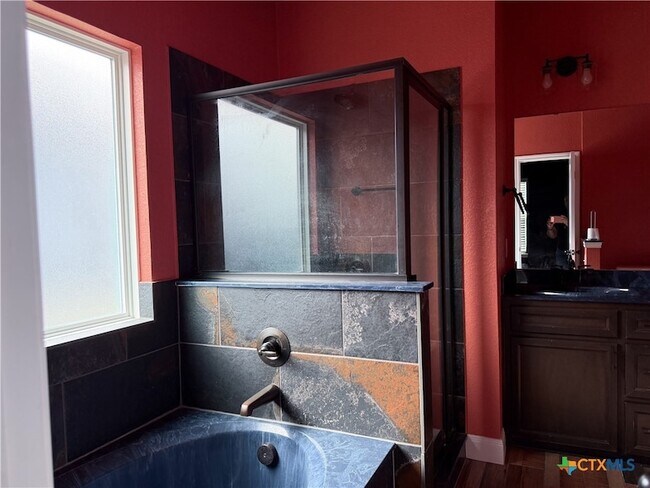 Building Photo - 1602 Flatland Trl