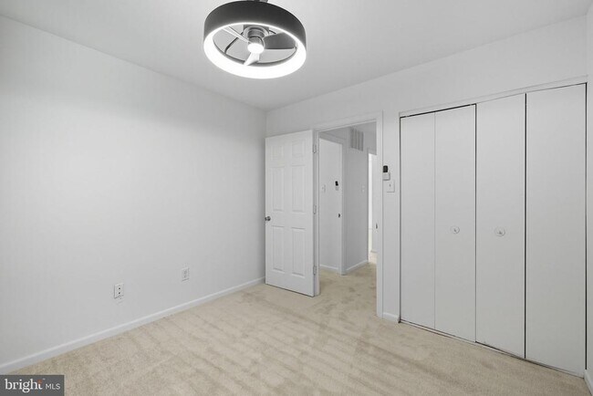 Building Photo - 13546 Tabscott Dr