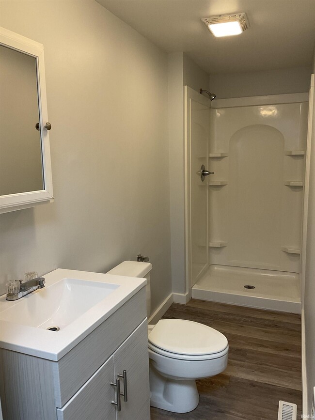 Building Photo - 1405 N Anthony Blvd