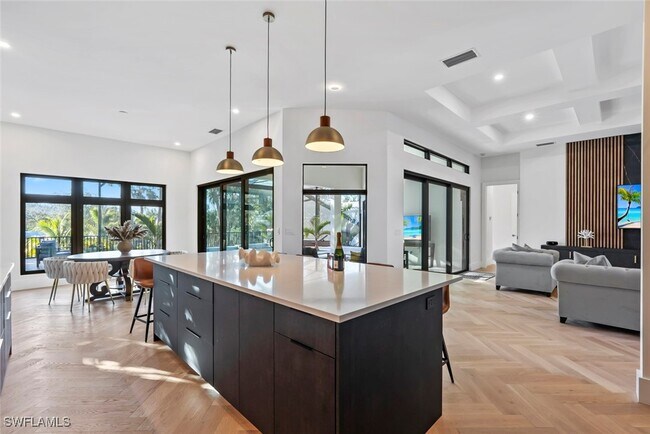 Building Photo - 27287 Tennessee St