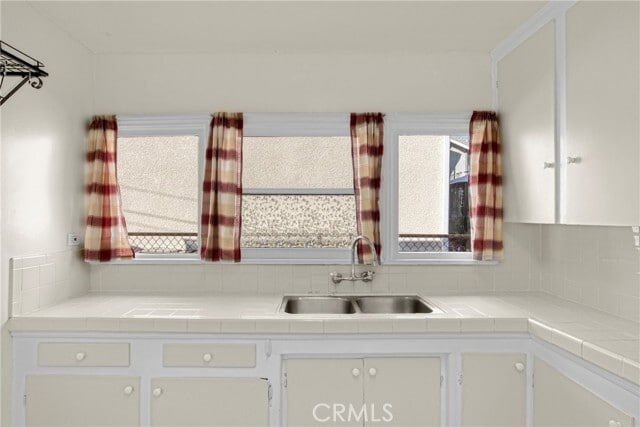 Building Photo - 959 W 17th St