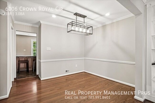Building Photo - 6006 Crown Royal Cir