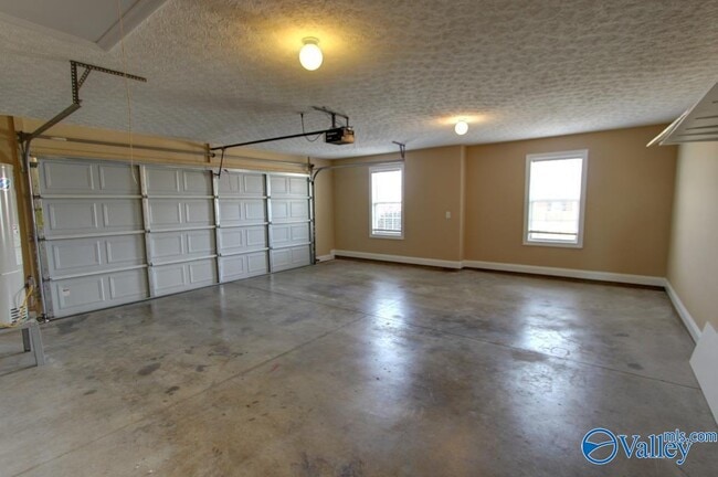 Building Photo - 13176 Arbor Ridge Dr