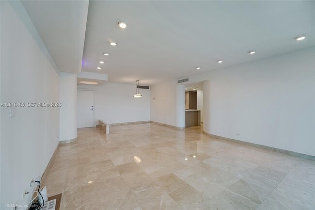 Building Photo - 2451 Brickell Ave