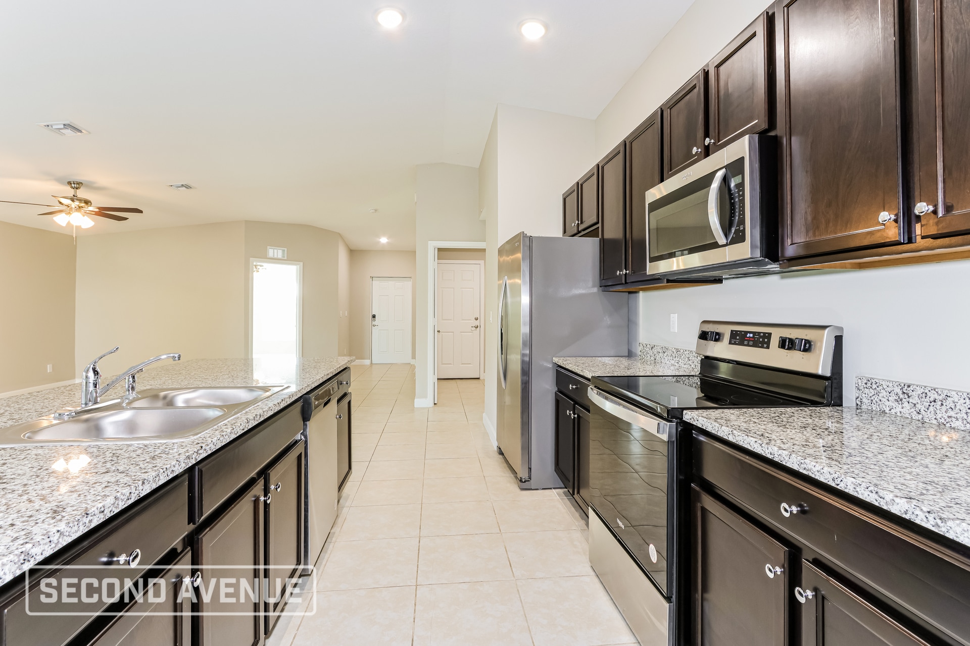 Building Photo - 1689 Waltz St SE