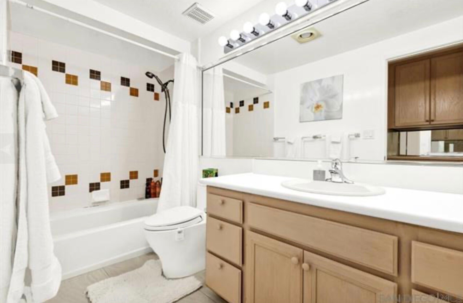 Building Photo - 1562 Camino Del Mar