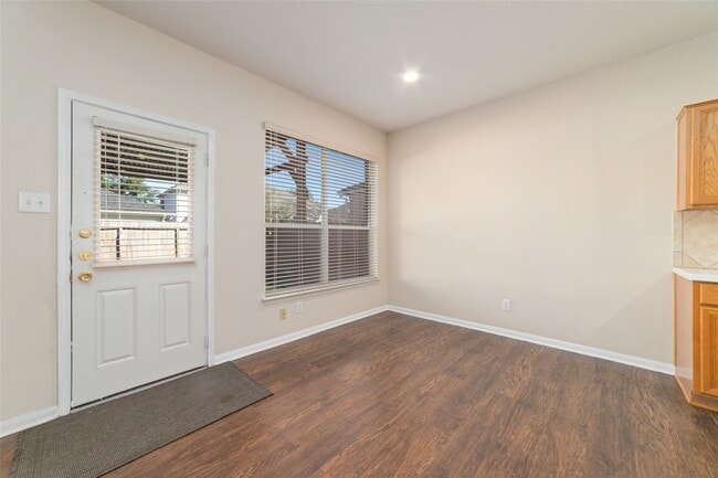 Building Photo - 18510 Lodgepole Pine St