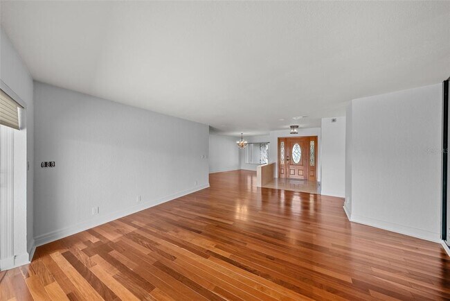 Building Photo - 4964 60th Ave S