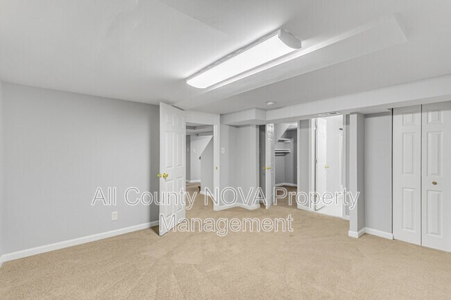 Building Photo - 7412 Marc Dr
