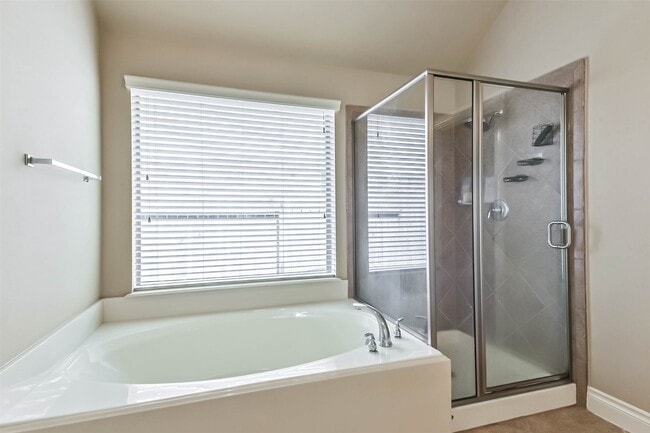 Building Photo - 13010 Gentle Water Dr