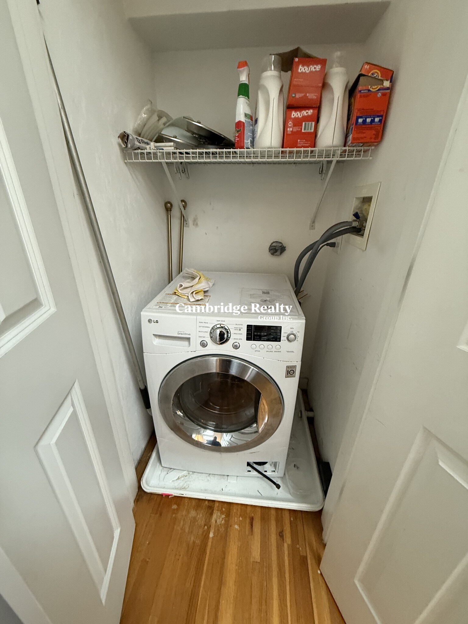 Building Photo - 241 River St