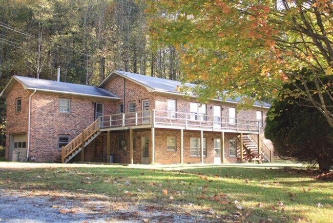 Building Photo - gree1910