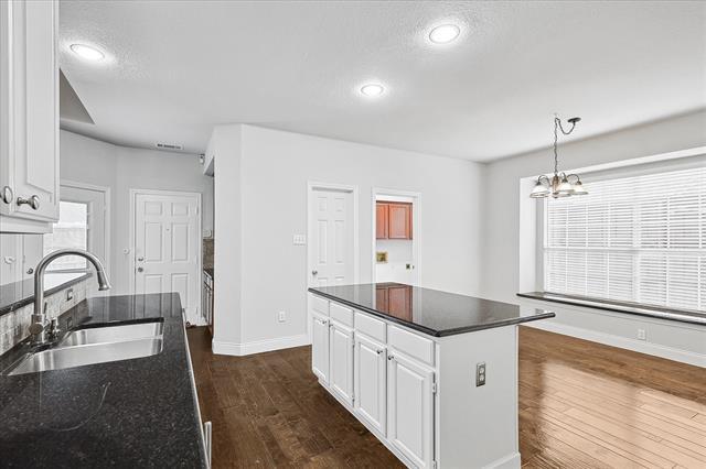 Building Photo - 7201 Sage Meadow Way