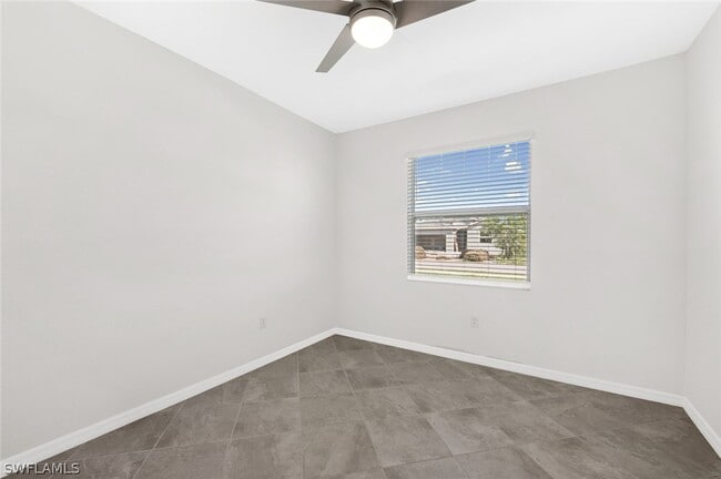 Building Photo - 2672 Vine Ave