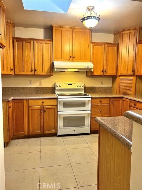 Building Photo - 540 Fairview Ave