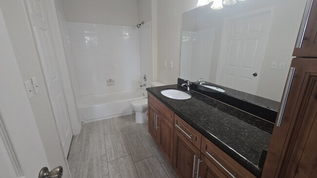 Building Photo - 2600 Robert Trent Jones Dr