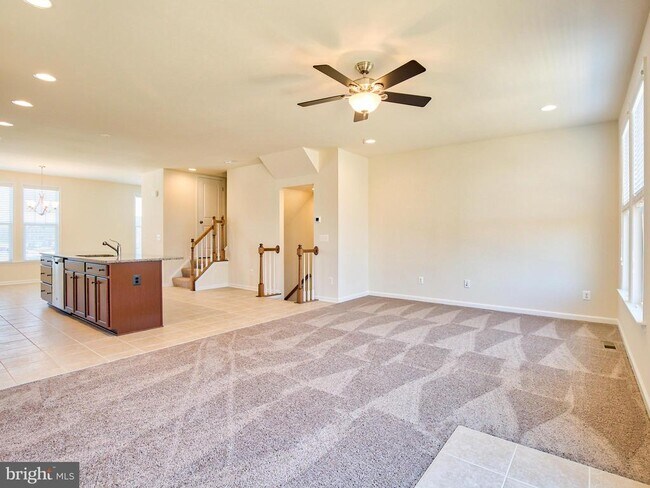 Building Photo - 127 Keller Ct