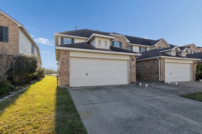 Building Photo - 4522 Park Trail Ln