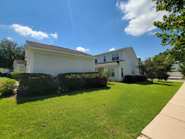 Building Photo - 4061 Shady View Ln