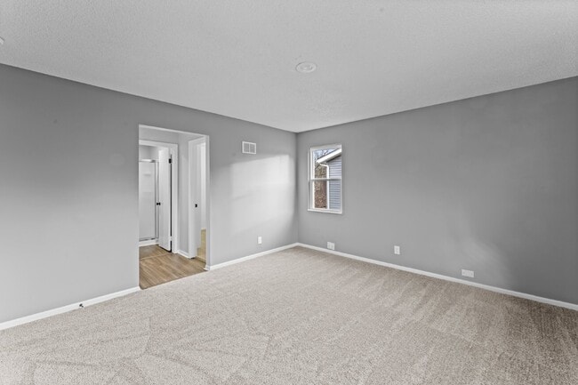 Building Photo - 16104 W 141st Terrace