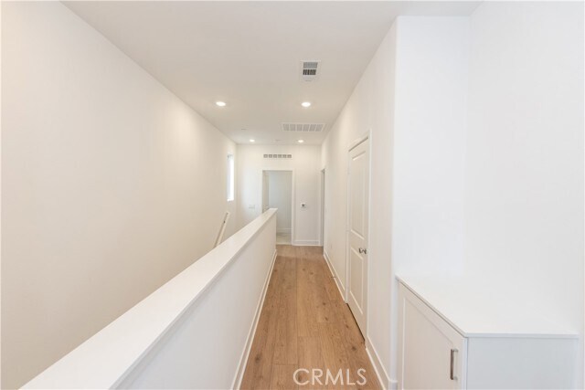 Building Photo - 435 Flycatcher