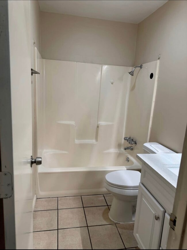 Building Photo - 10789 Kiamichi Dr