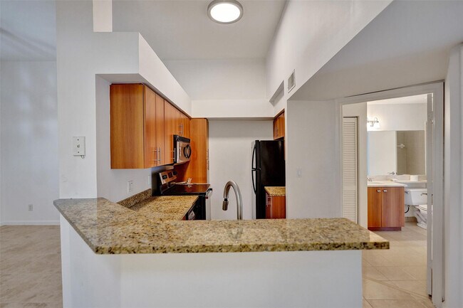 Building Photo - 1050 Crystal Way