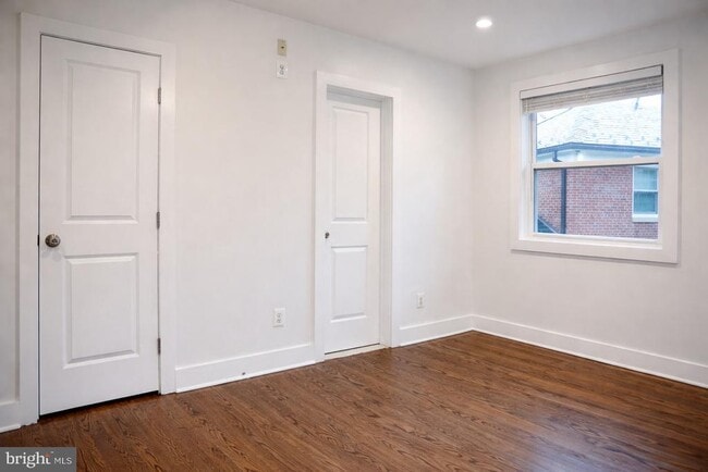 Building Photo - 1633 Kalmia Rd NW